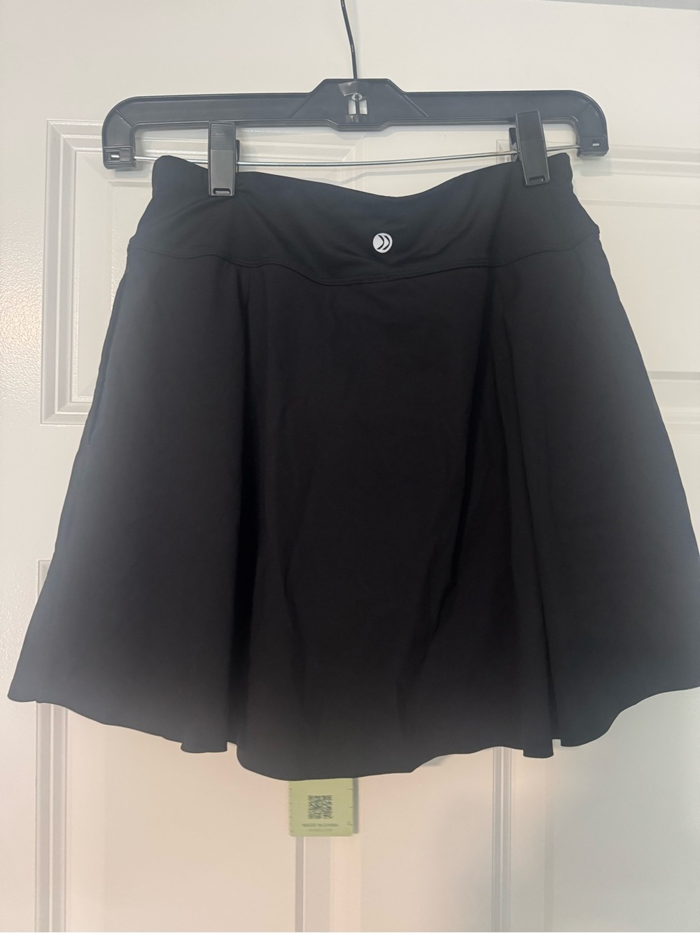 Black Performance Skater Skort with Wide Waistband - Unknown Brand